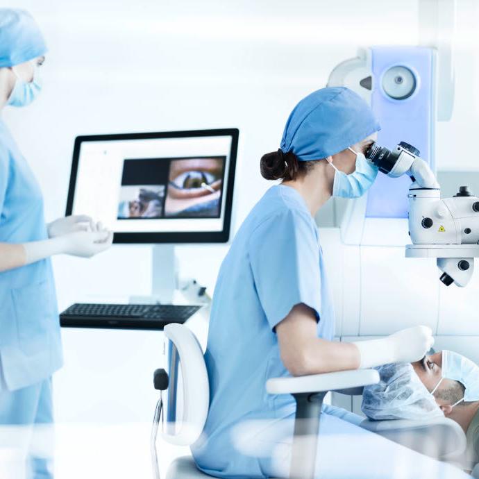 ICL (Implantable Lens Vision Correction)